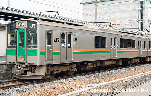 クハ700-5505